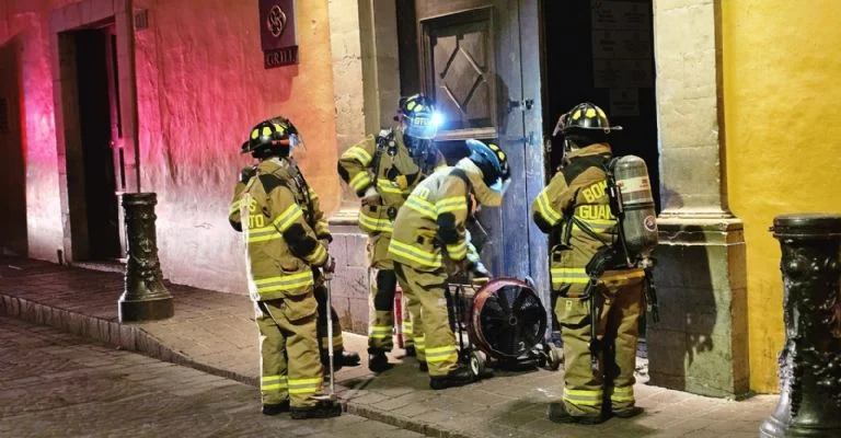 Detalles del Incendio en el Bar El Grill en Guanajuato Capital