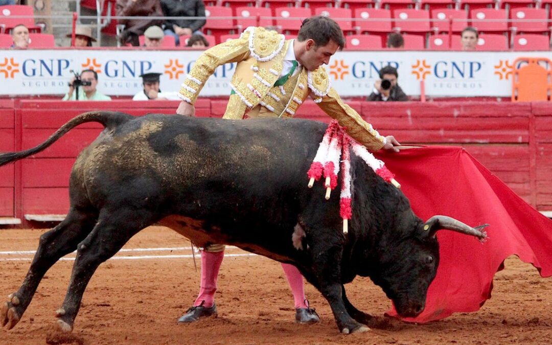 Plaza México suspende corridas de toros tras reforma en CDMX