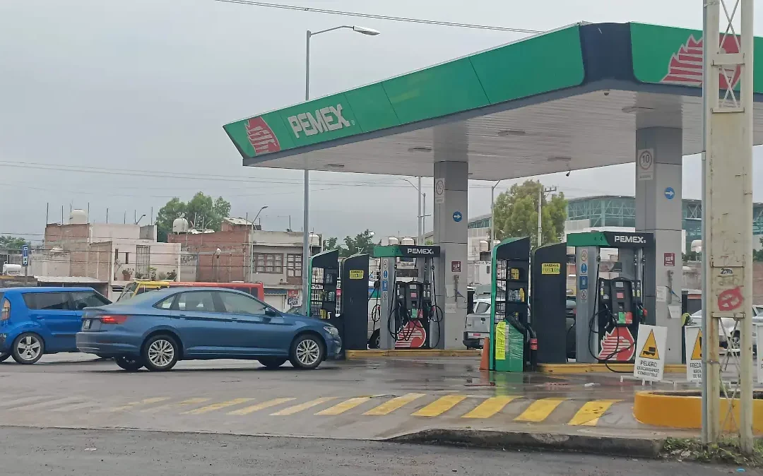 ¿Dónde está la gasolina más barata en el norponiente de Celaya?