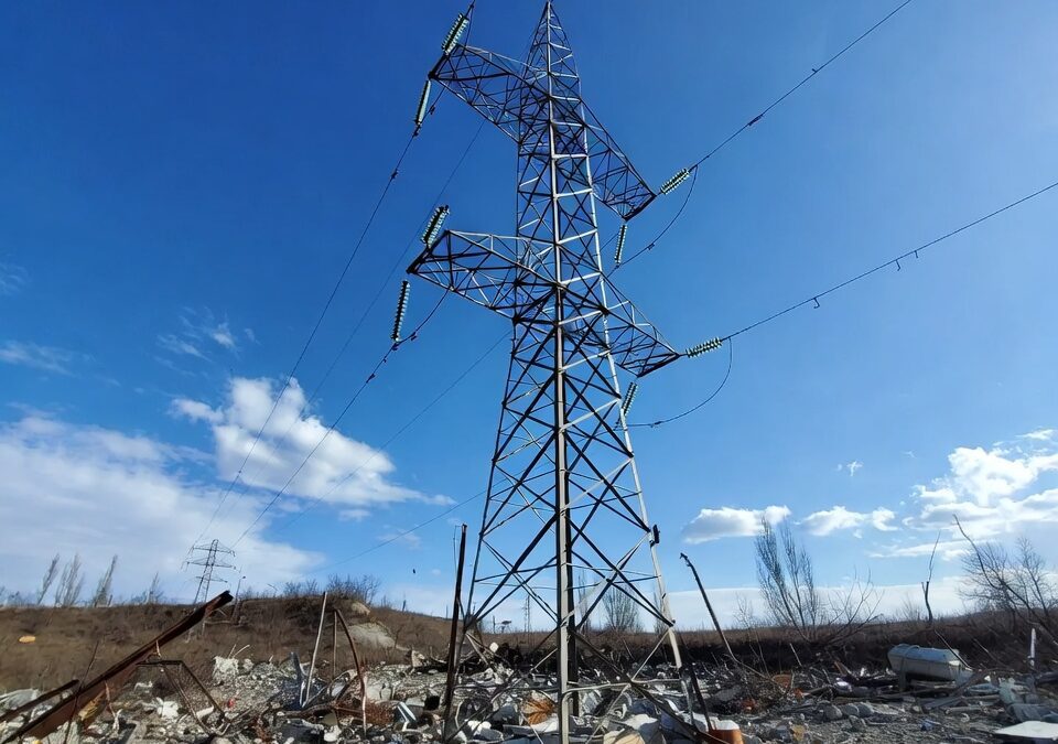 Reparan líneas cerca de Zaporizhzhia tras cese local