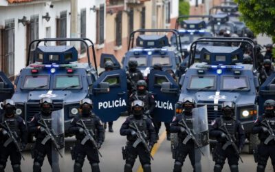 Centro de Irapuato sitiado, esperan orden de cateo