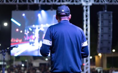 Celayense sube al escenario en la Feria de León